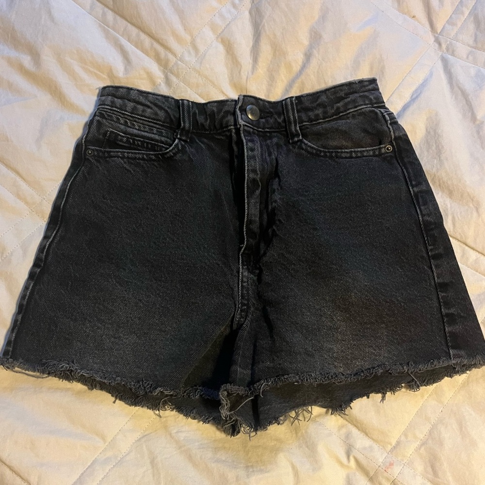 Zara high waisted black shorts size 0
